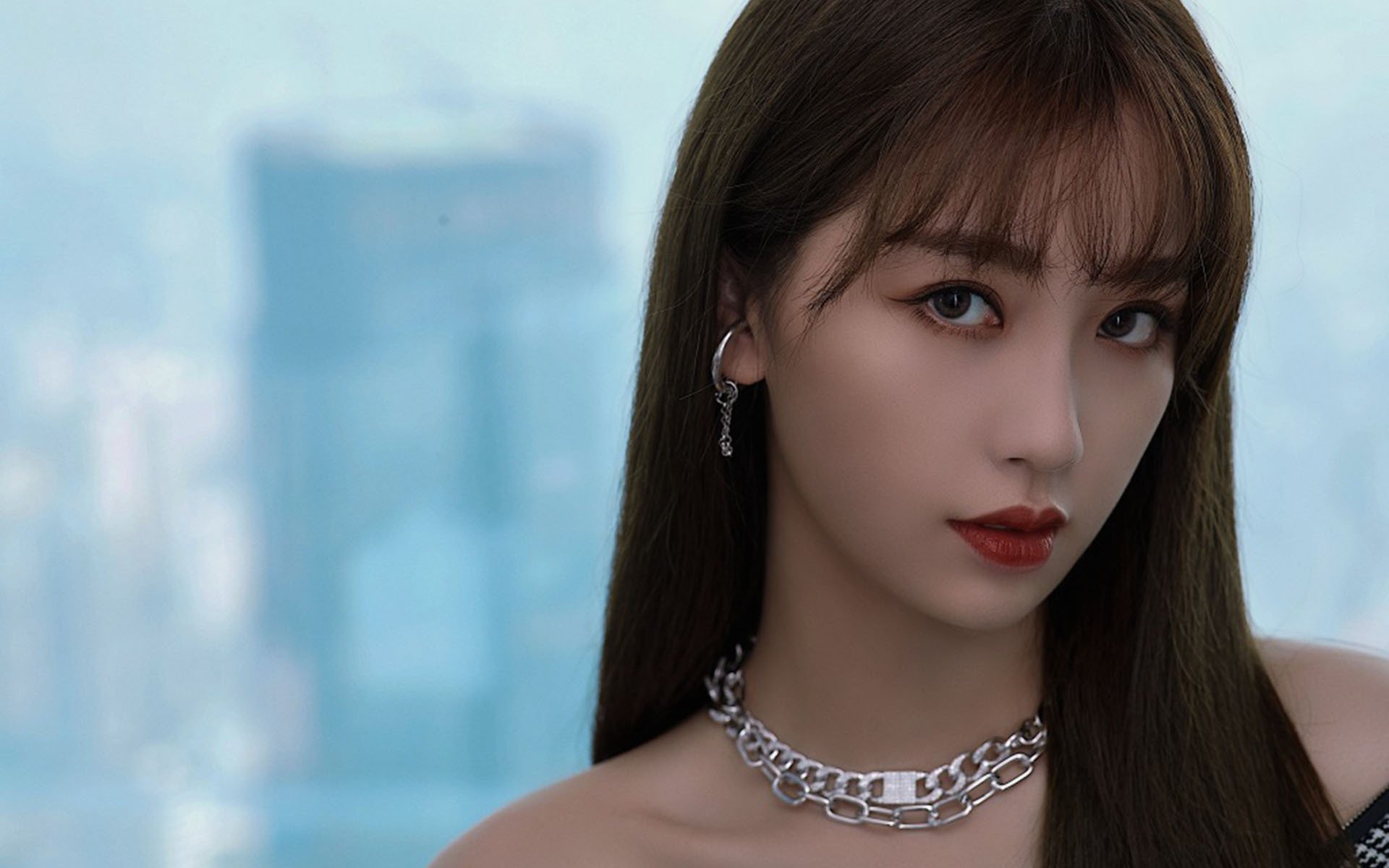 博尔顿锋线连续建功，巨人球场瞄准英冠，博尔顿吧