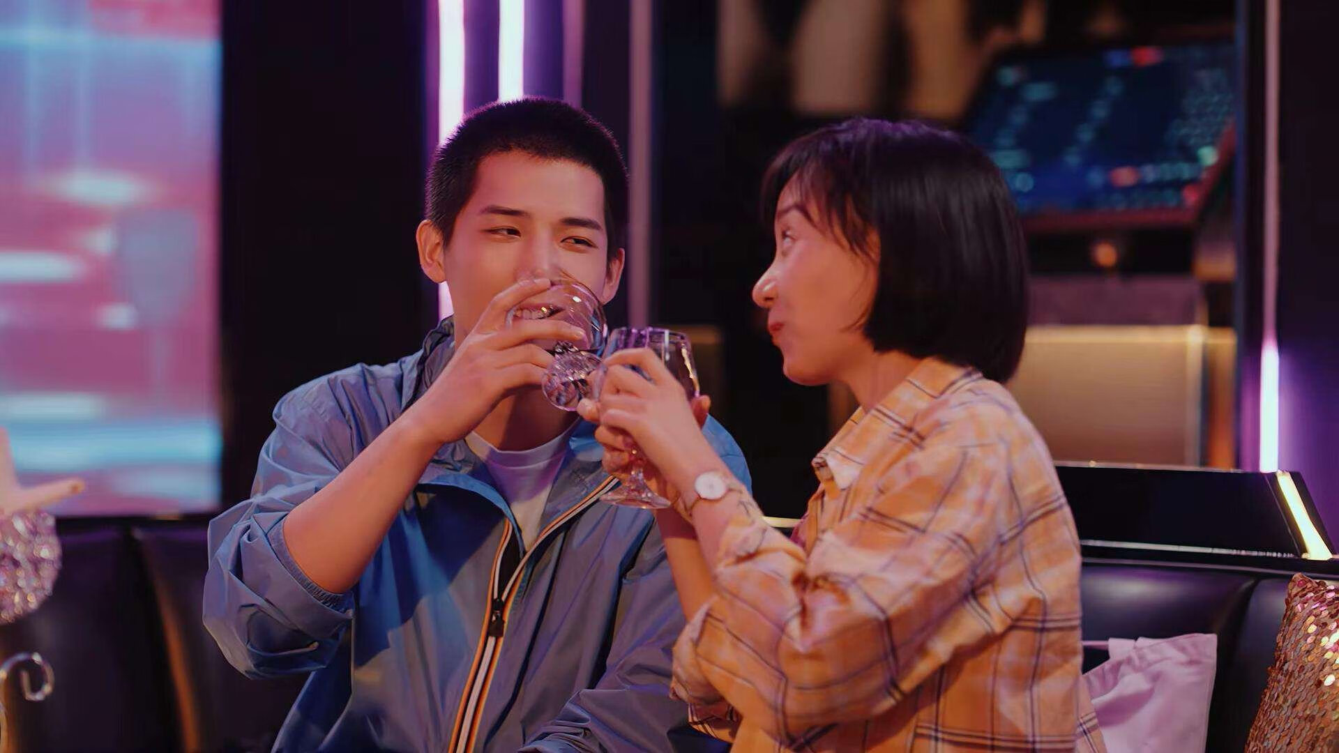 女子篮球青训基地全面提升设施建设,女子篮球训练营