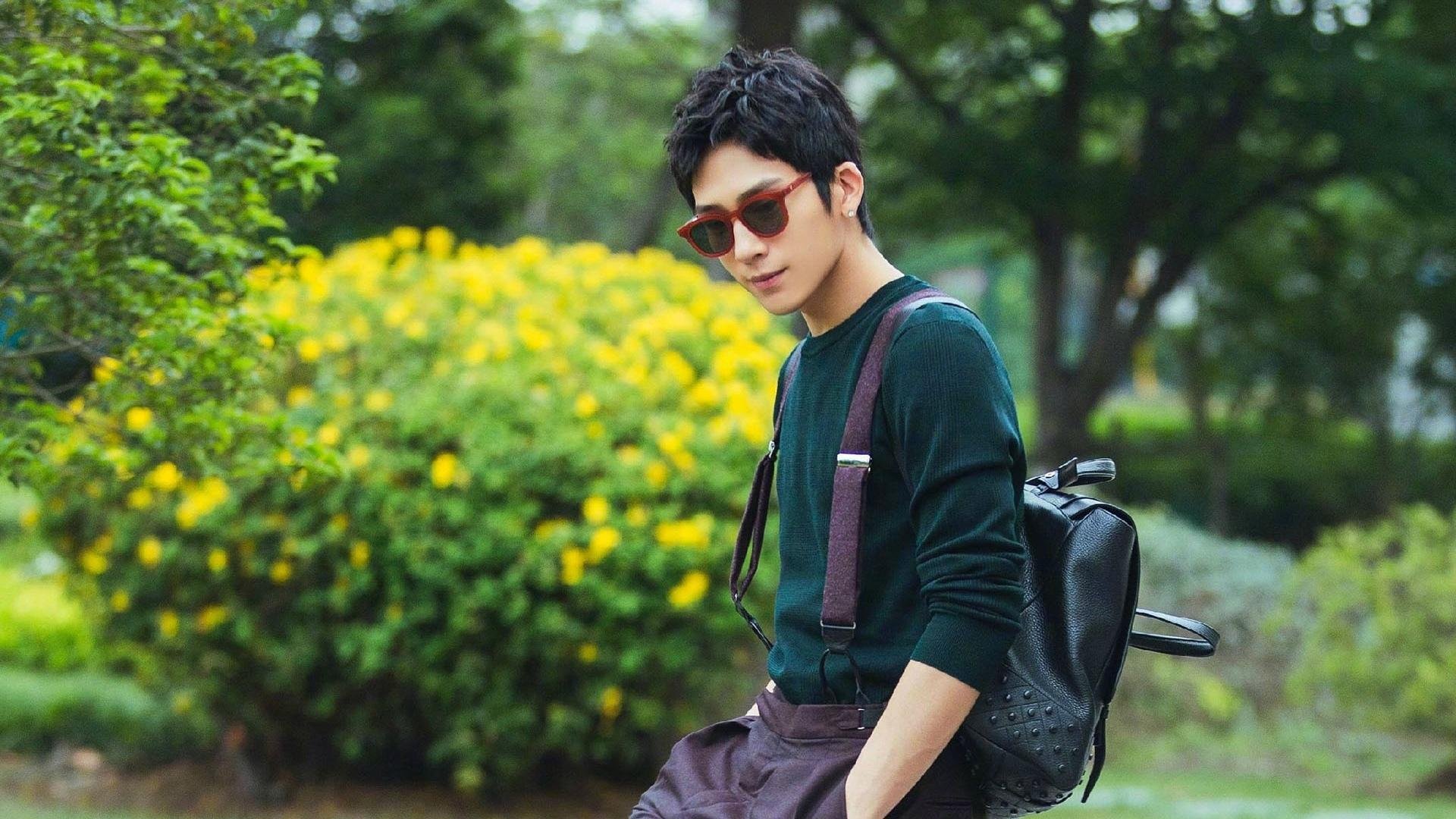 新闻中心通报体育赞助商变更信息及协议内容，体育活动赞助商