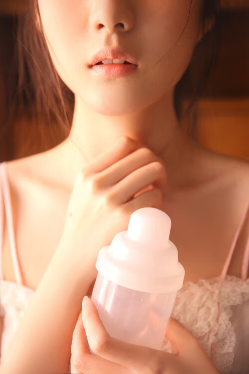 篮网内部赛表现火爆主帅频频鼓掌,篮网内线被打爆